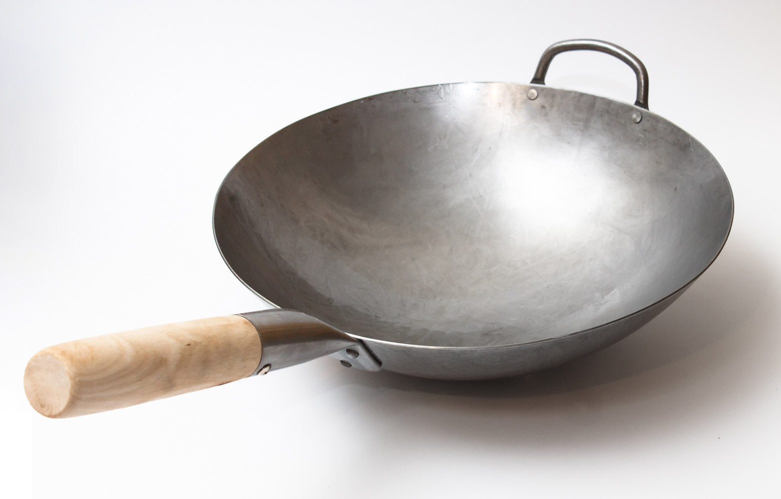 12 inch Carbon Steel Craft Wok with Wooden and Steel Helper Handle (Round Bottom) / 731W88-12in